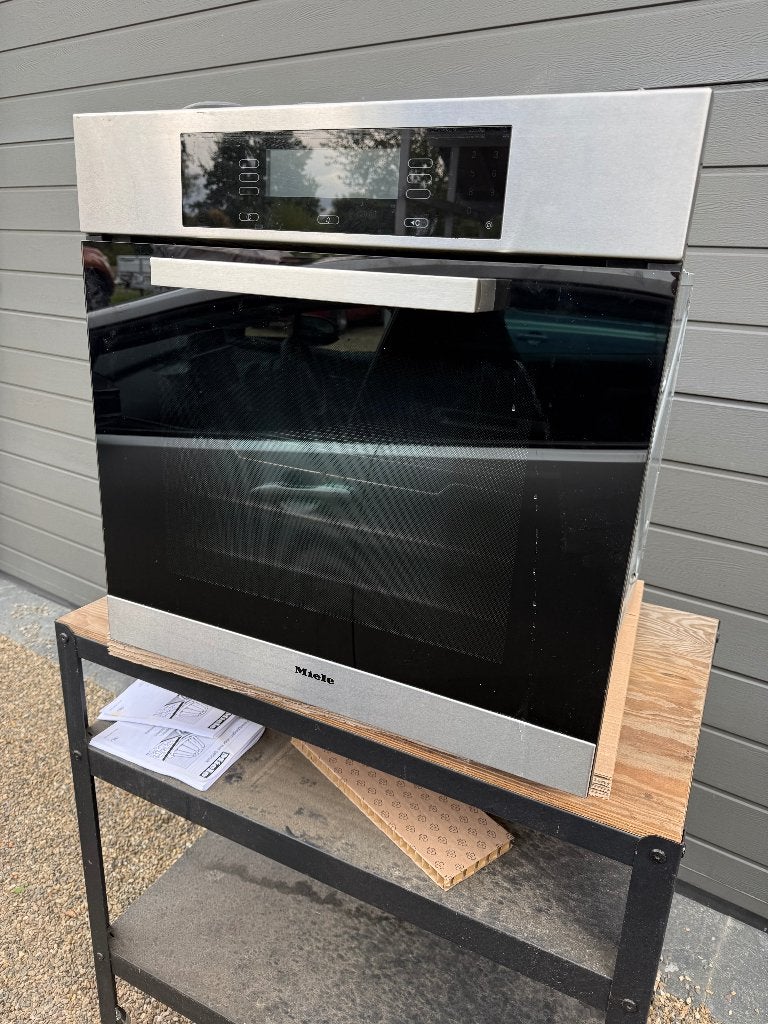 Miele Inbouw Hetelucht Oven H4681 B KAT TOPMODEL, Ophalen, Gebruikt, Hete lucht, Heteluchtoven