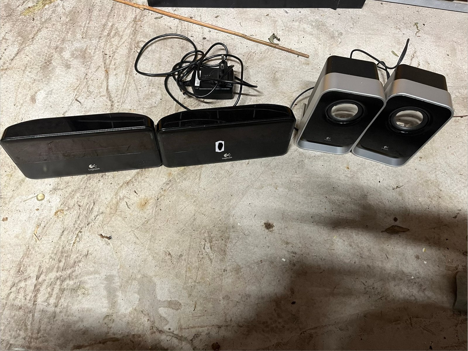 Logitech squeezebox c-hr62 2x en speakers, Ophalen of Verzenden, Gebruikt