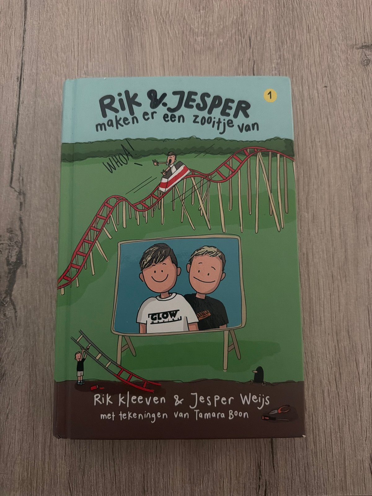 Rik & Jesper maken er een zooitje van - Deel 1, Ophalen of Verzenden, Zo goed als nieuw, Fictie algemeen