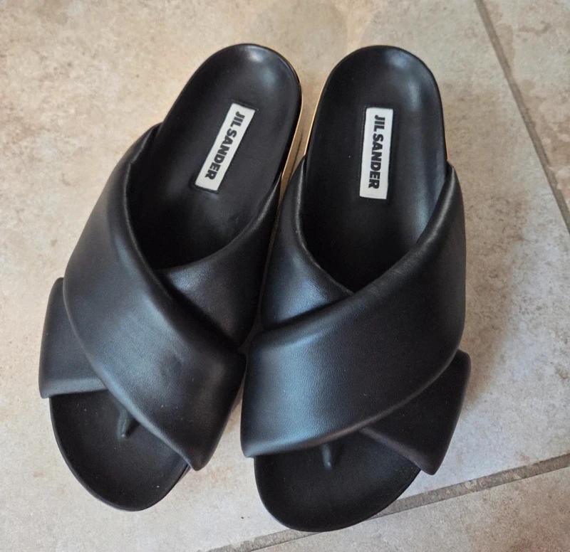 Jil Sander zwarte leren slippers, Ophalen of Verzenden, Zo goed als nieuw