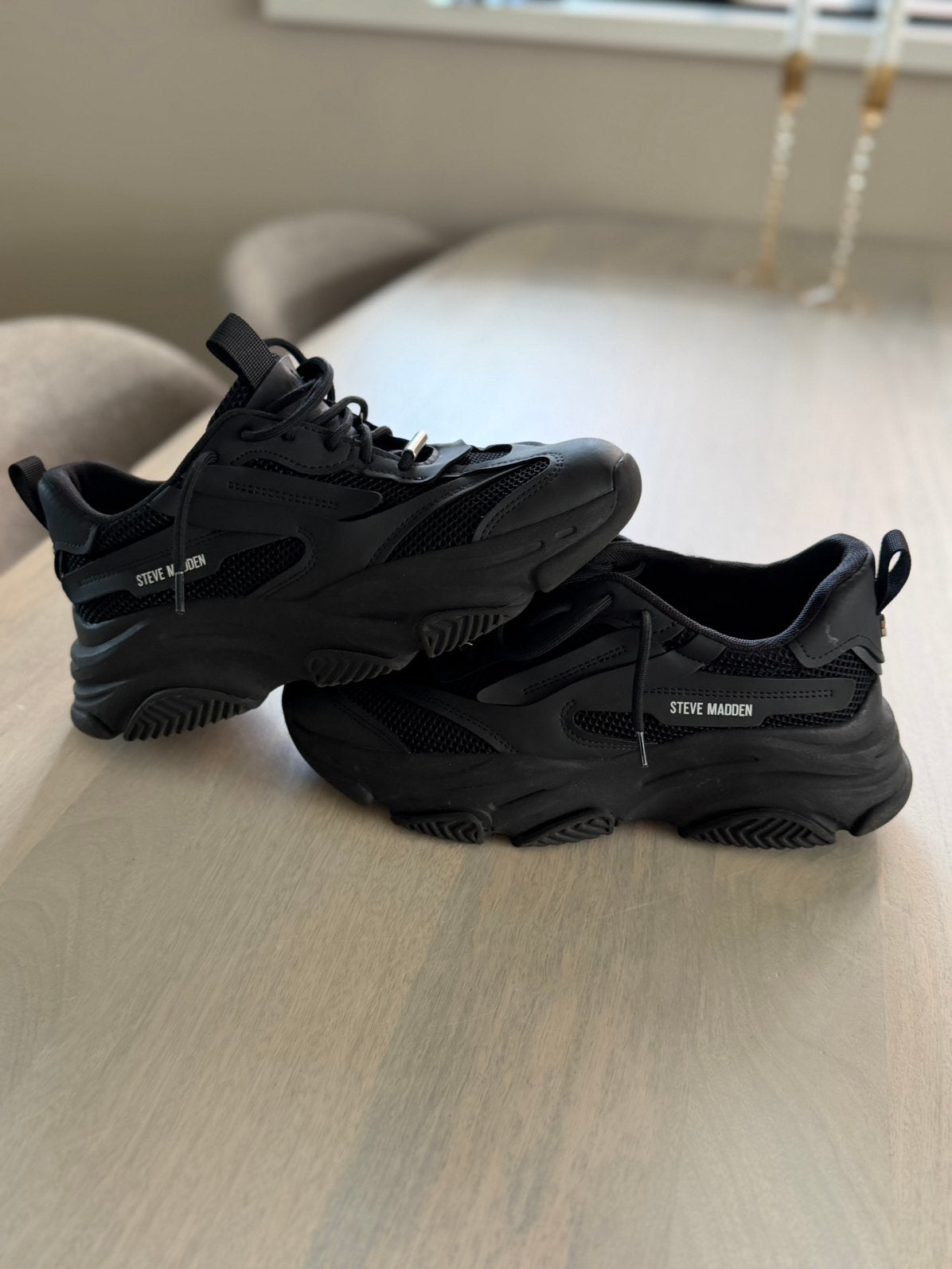 Steve madden zwart mt 41, Zwart, Ophalen of Verzenden, Sneakers of Gympen, Zo goed als nieuw