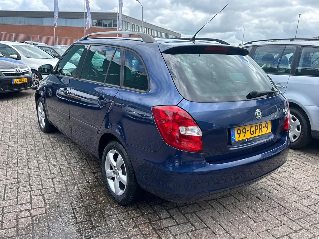 Skoda Fabia Combi 1.4-16V Ambiente Airco | Nieuw apk | Cruis, Voorwielaandrijving, 4 cilinders, Blauw, Startonderbreker