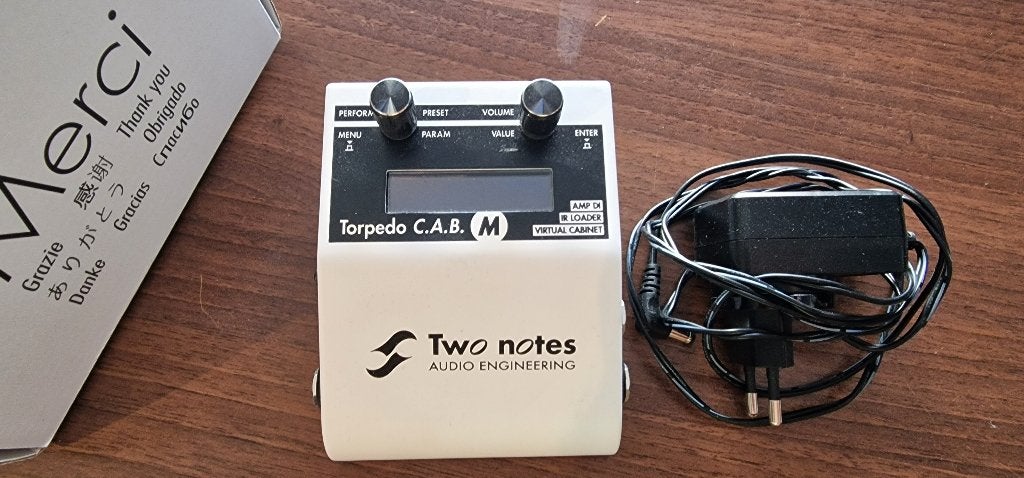 Two Notes Torpedo C.A.B. (cab) M simulator Amp DI, IR loader, Muziek en Instrumenten, Effecten, Ophalen of Verzenden, Zo goed als nieuw