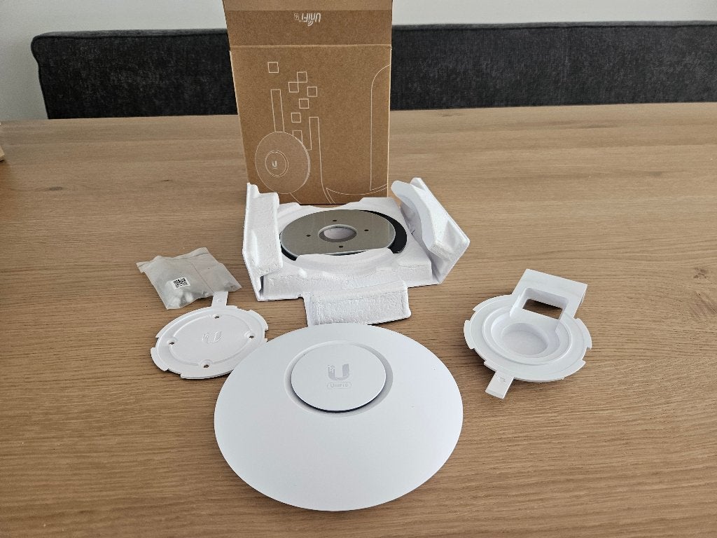 Ubiquiti Unifi  6 Lite, Ophalen of Verzenden, Zo goed als nieuw, Ubiquity UniFi