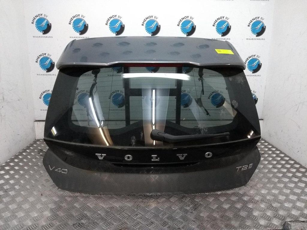 VOLVO V40 R-design  ACHTERKLEP 2017, Ophalen of Verzenden, Gebruikt, Stiba lid