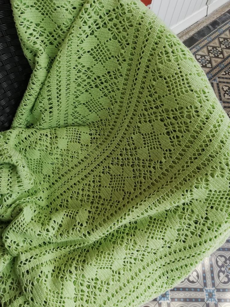 230x220 Prachtige granny appel groene gehaakte sprei nieuw, Ophalen of Verzenden, Nieuw