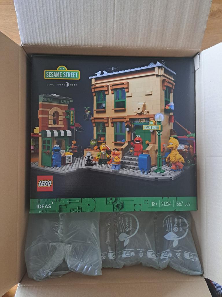 Nieuwe LEGO Ideas 21324 Sesamstraat set (Ongeopend), Lego, Nieuw, Ophalen of Verzenden, Ideas
