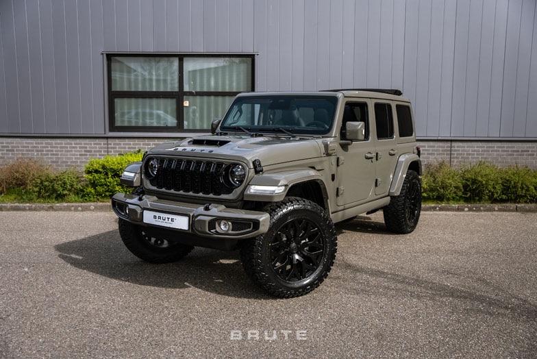 Custom BRUTE Jeep | Amazon Steel - Black diamond, Automaat, Met garantie (alle), Leder, Bedrijf