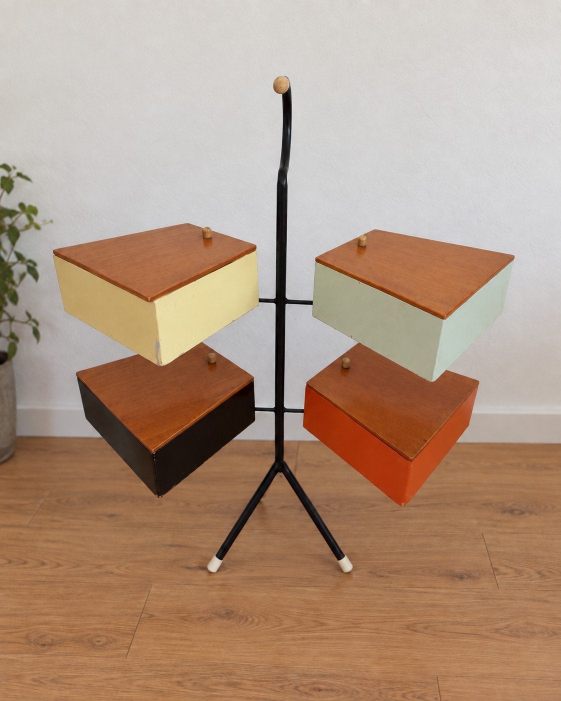Joos Teders voor Metalux naaikistje – Dutch Design 1955, Ophalen, Gebruikt, Rond, Minder dan 55 cm
