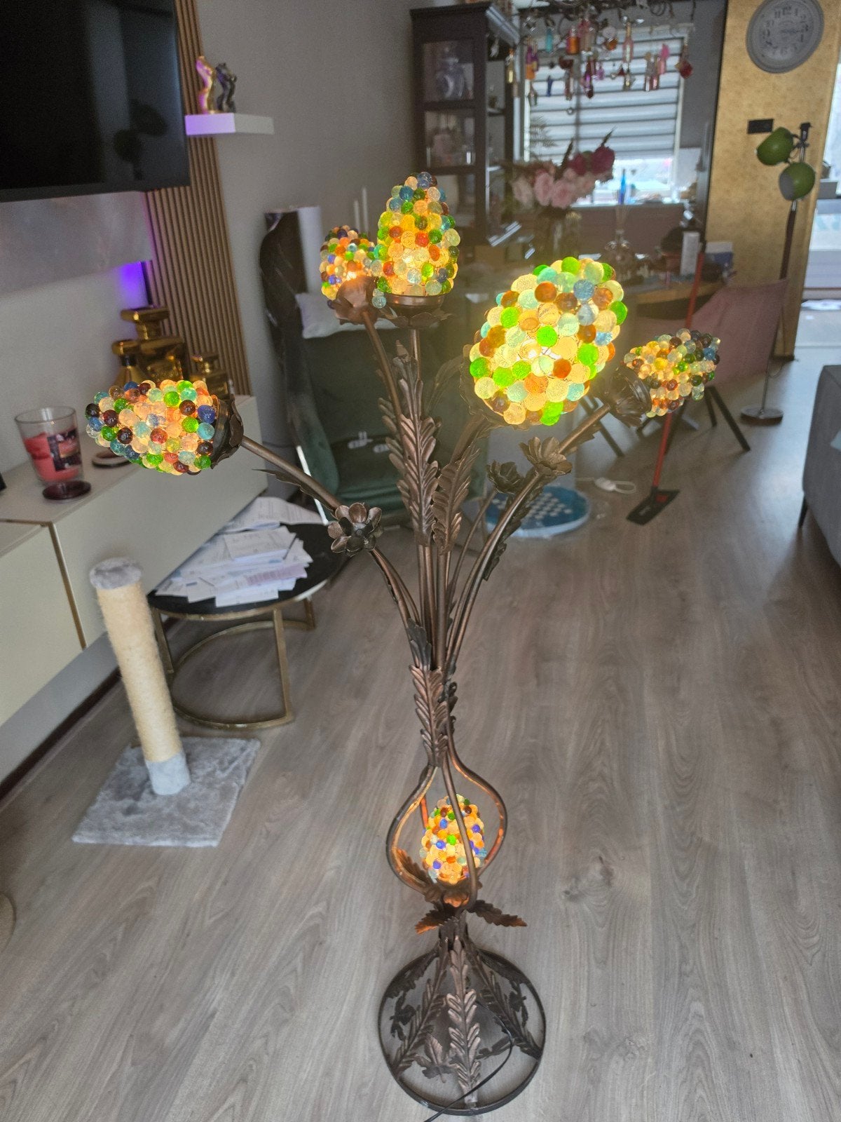 Unieke vloerlamp met kleurrijke druiven, Huis en Inrichting, Ophalen, Art Deco / Eclectisch, Gebruikt, E14 (klein)