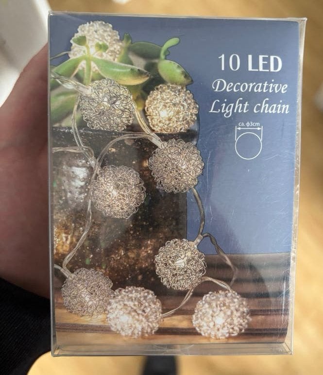 10 LED Decoratieve Lichtketting - Nieuw in verpakking, Ophalen of Verzenden, Nieuw, Zilver, Metaal