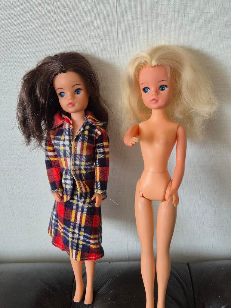 2 x Sindy, Verzamelen, Poppen, Ophalen of Verzenden