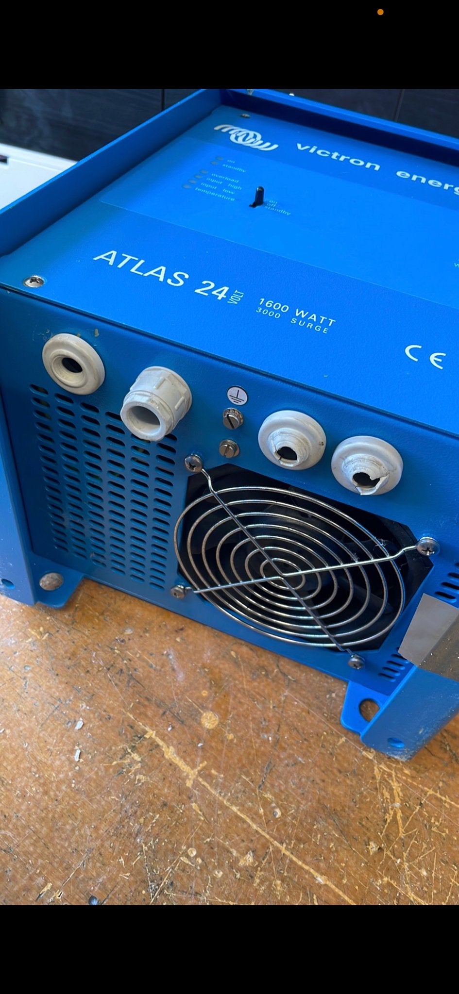 Victron Atlas 24V 1600W Omvormer, Ophalen, Gebruikt