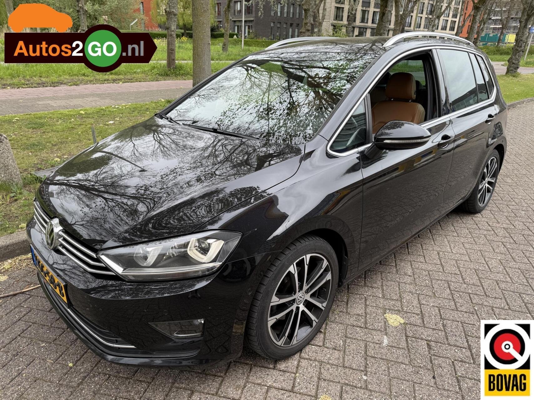 Volkswagen Golf Sportsvan 1.2 TSI Highline I Automaat I Lede, Auto's, Gebruikt, Euro 6, 4 cilinders, Zwart