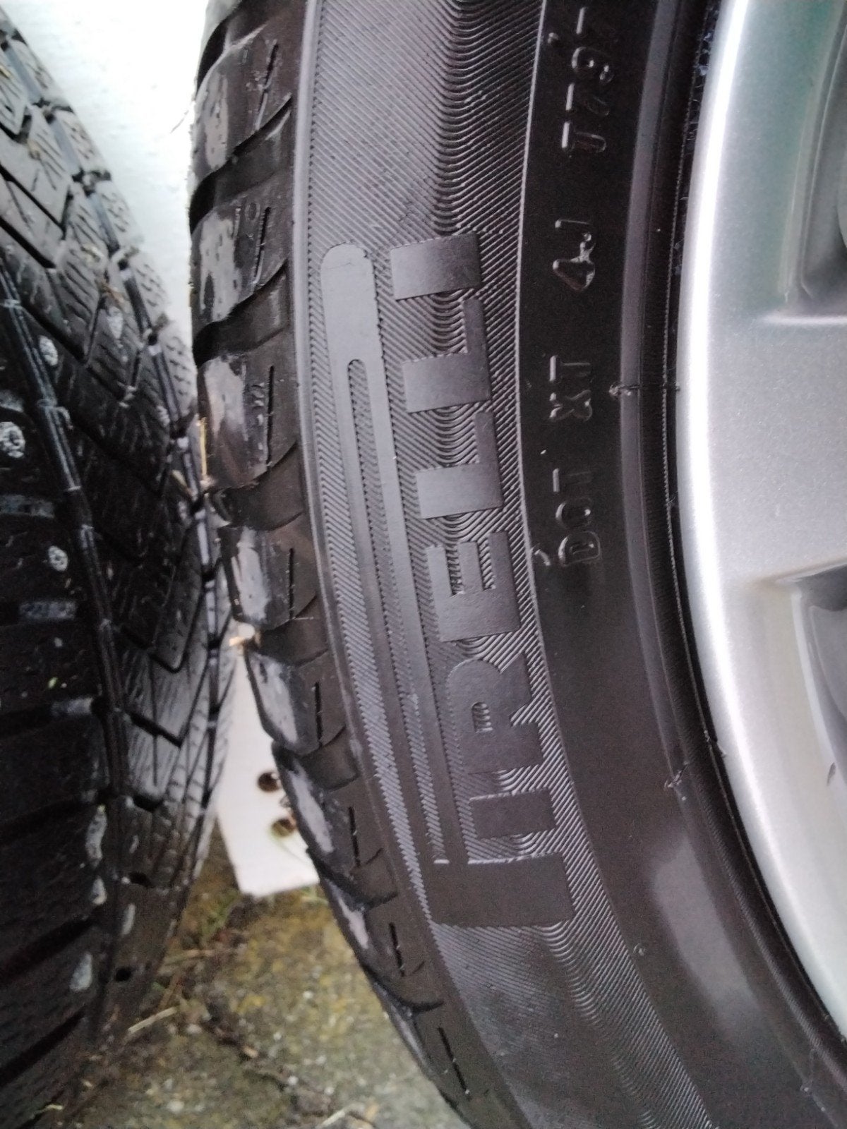 4 BMW alu velgen  18 inch met Pirelli banden 245., Auto-onderdelen, Banden en Velgen, 18 inch, 245 mm, Ophalen of Verzenden, Zomerbanden
