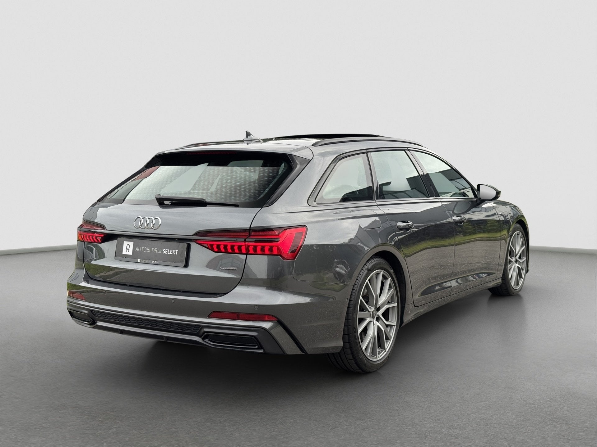 Audi A6 Avant 55 TFSI e quattro Competition | Pano | Memory, Automaat, 14 kWh, Gebruikt, 4 cilinders