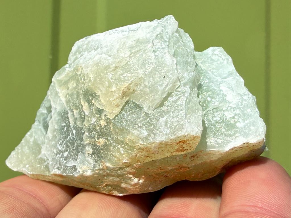 Natuurlijke ruwe Groene Jade mineralen, Ophalen of Verzenden, Mineraal