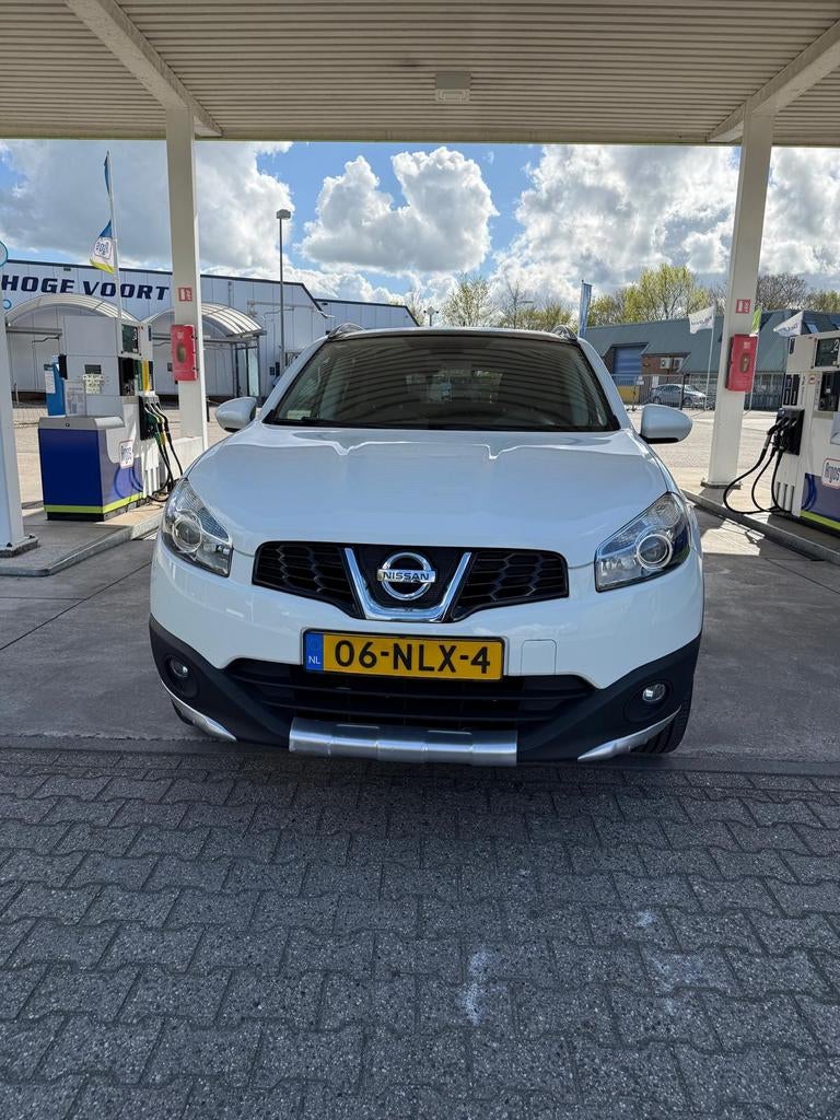 Nissan Qashqai 1.6 2WD 2010 Wit, Auto's, Voorwielaandrijving, 15 km/l, 4 cilinders, 1210 kg