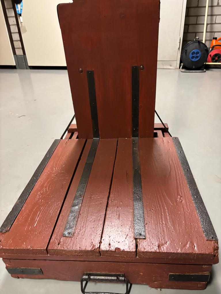 Antieke bascule uit 1948 - 200 kg weegvermogen, Ophalen
