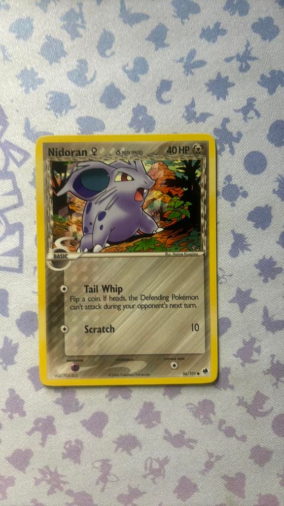 Nidoran, Ophalen of Verzenden, Zo goed als nieuw