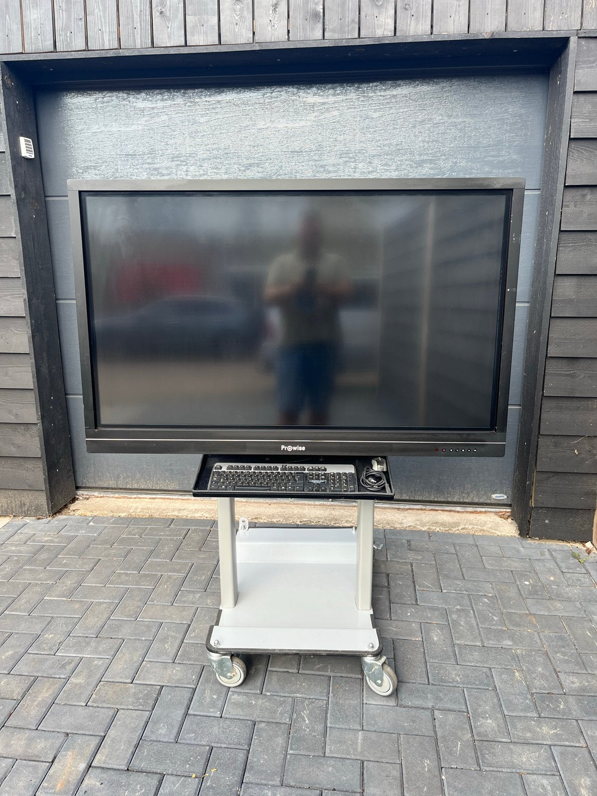 Prowise Touchscreen TV op verrijdbare standaard, 50 Hz, 100 cm of meer, Smart TV, Full HD (1080p)