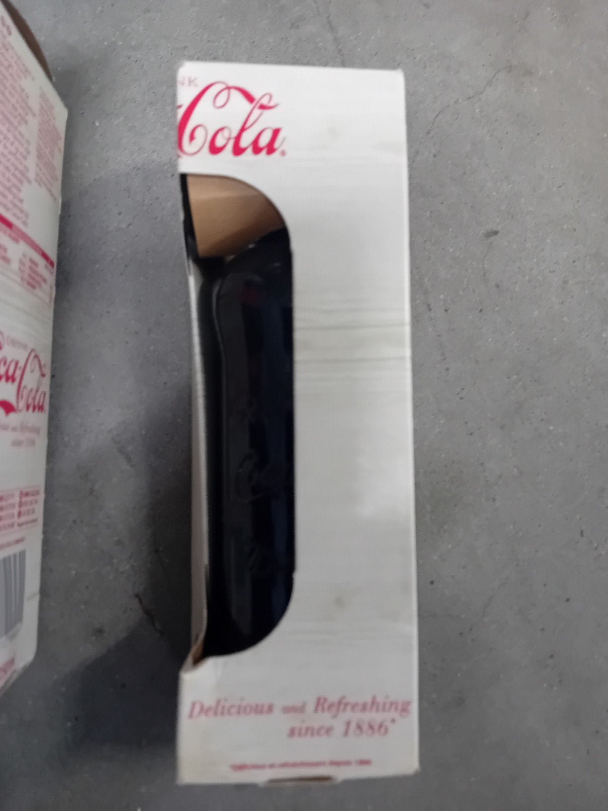 Vintage Coca-Cola fles in originele verpakking (250 ml), Ophalen of Verzenden, Gebruikt, Gebruiksvoorwerp