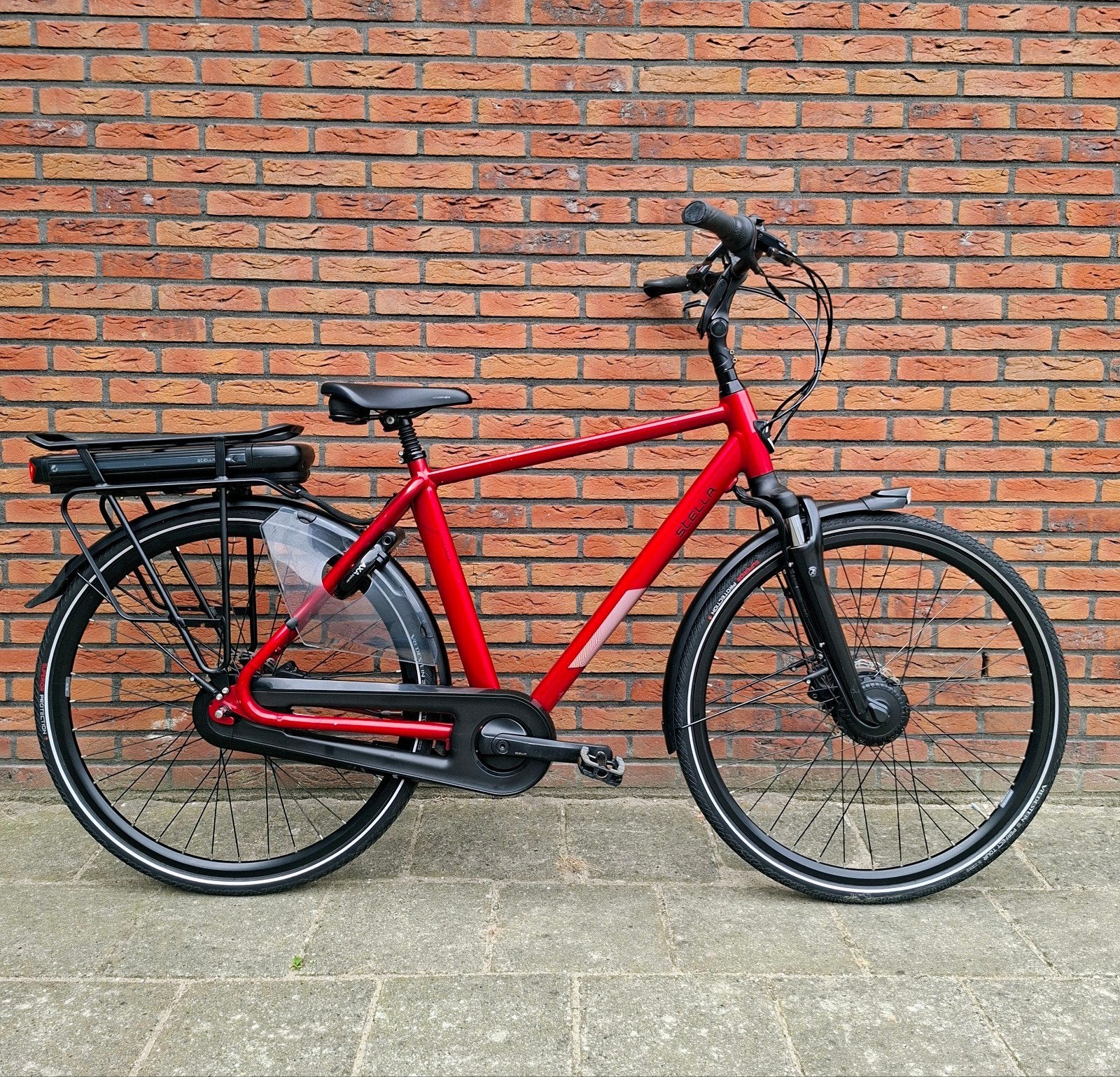Stella Vicenza Superior Red FDST Elektrische Fiets *ZGAN*, Overige merken, Versnellingen, Ophalen of Verzenden, Zo goed als nieuw
