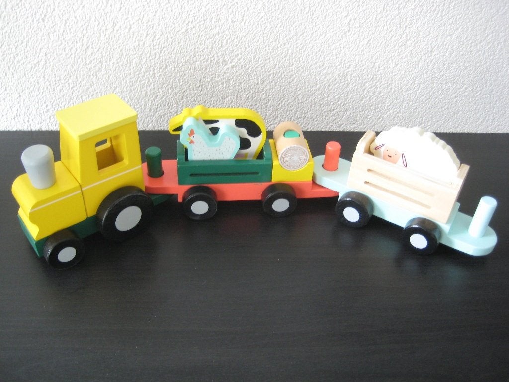 Houten trein + meeneemwinkeltje dierenzaak, Kinderen en Baby's, Speelgoed | Houten speelgoed, Ophalen of Verzenden, Zo goed als nieuw