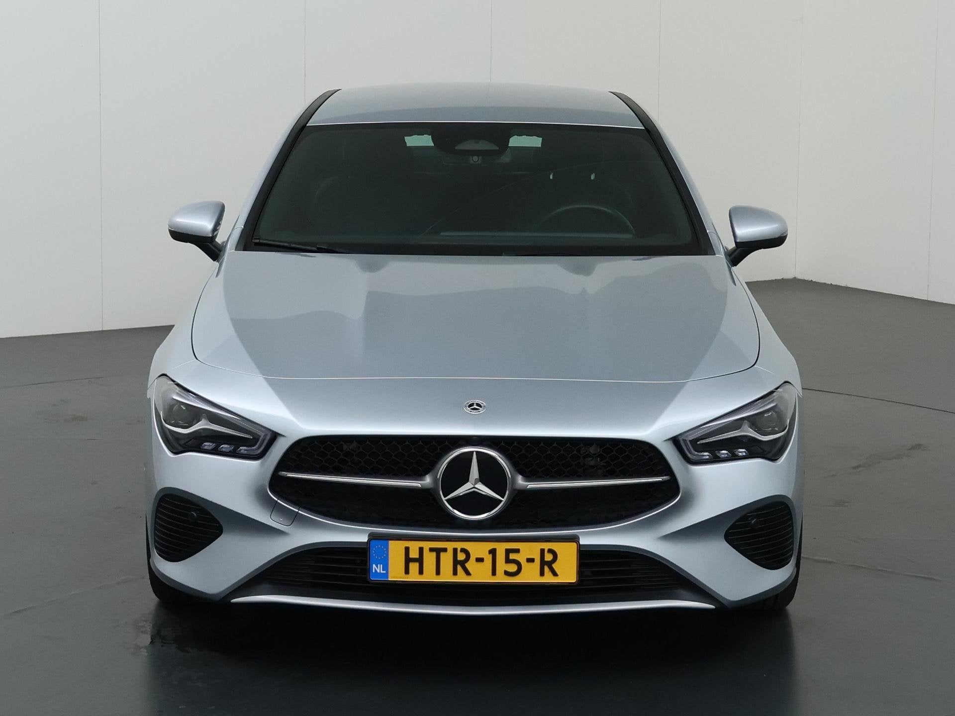 Mercedes-Benz CLA-klasse 180 Star Edition LIMITED | Stoelver, CLA, 136 pk, Gebruikt, Leder en Stof