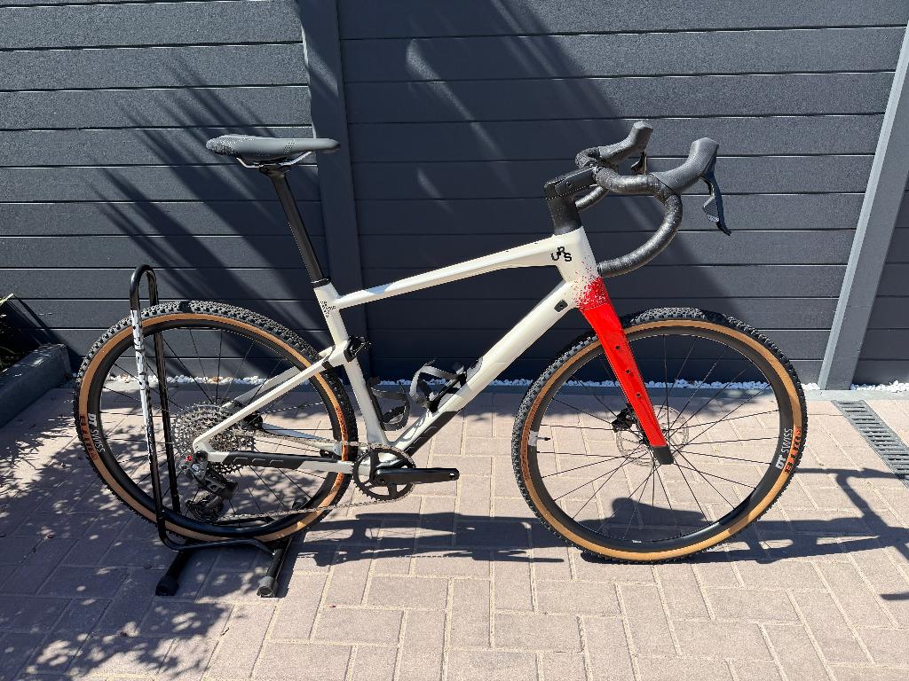 BMC URS 01 Four L | Sram AXS/GX Eagle | DT Swiss, 28 inch, Carbon, 10 tot 15 versnellingen, Nieuw