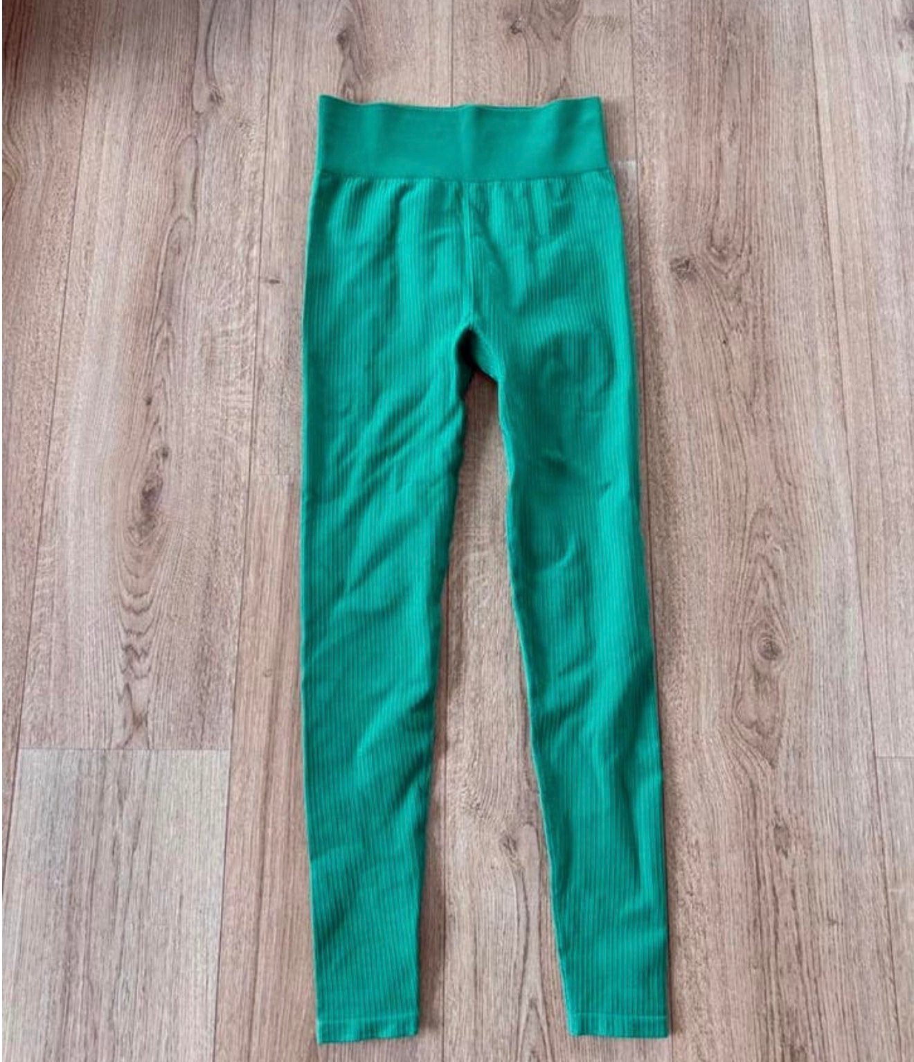 Groene sportlegging H&M move, Nieuw, Ophalen of Verzenden, Fitness of Aerobics, Maat 34 (XS) of kleiner