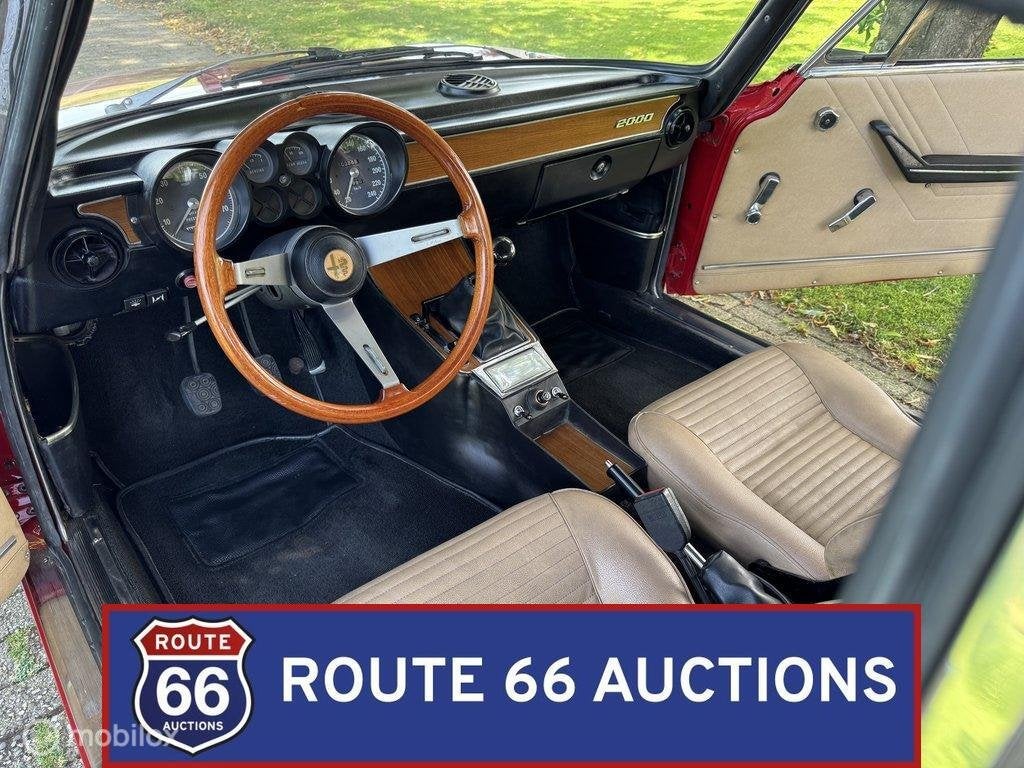 Alfa Romeo 2000 GTV | 1971 | Route 66 Auctions, Auto's, Oldtimers, Overige carrosserieën, Zwart, Bedrijf, Handgeschakeld