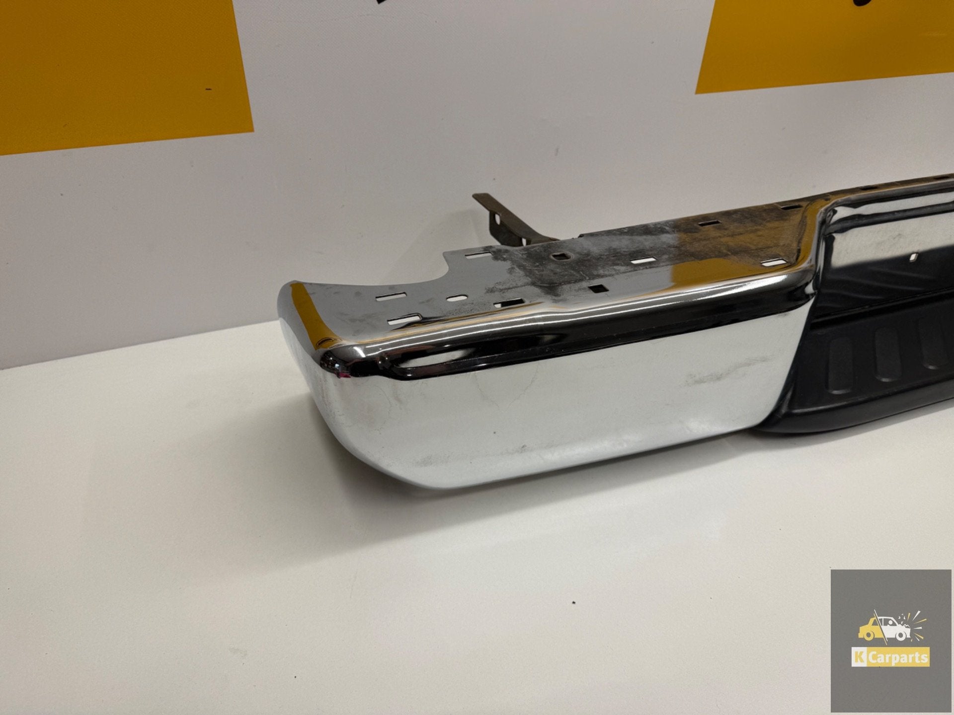 Achterbumper Nissan Navara 850222EA600 Origineel, Takashima 1-chome 1-1
220-8686  Yokohama, Ophalen of Verzenden, Achter, Bumper