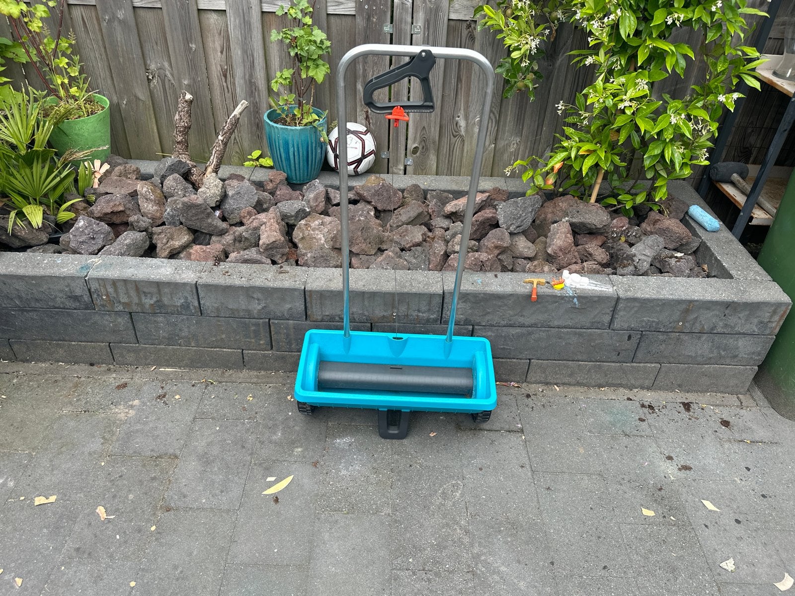 Gardena mest strooier, Tuin en Terras, Aarde en Mest, Ophalen of Verzenden, Mest