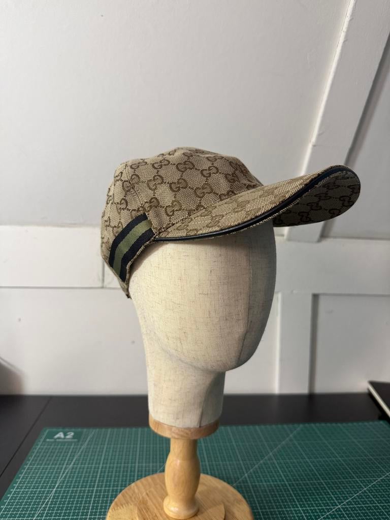 Gucci pet, Kleding | Dames, Hoeden en Petten, Ophalen of Verzenden, Zo goed als nieuw, One size fits all, Pet