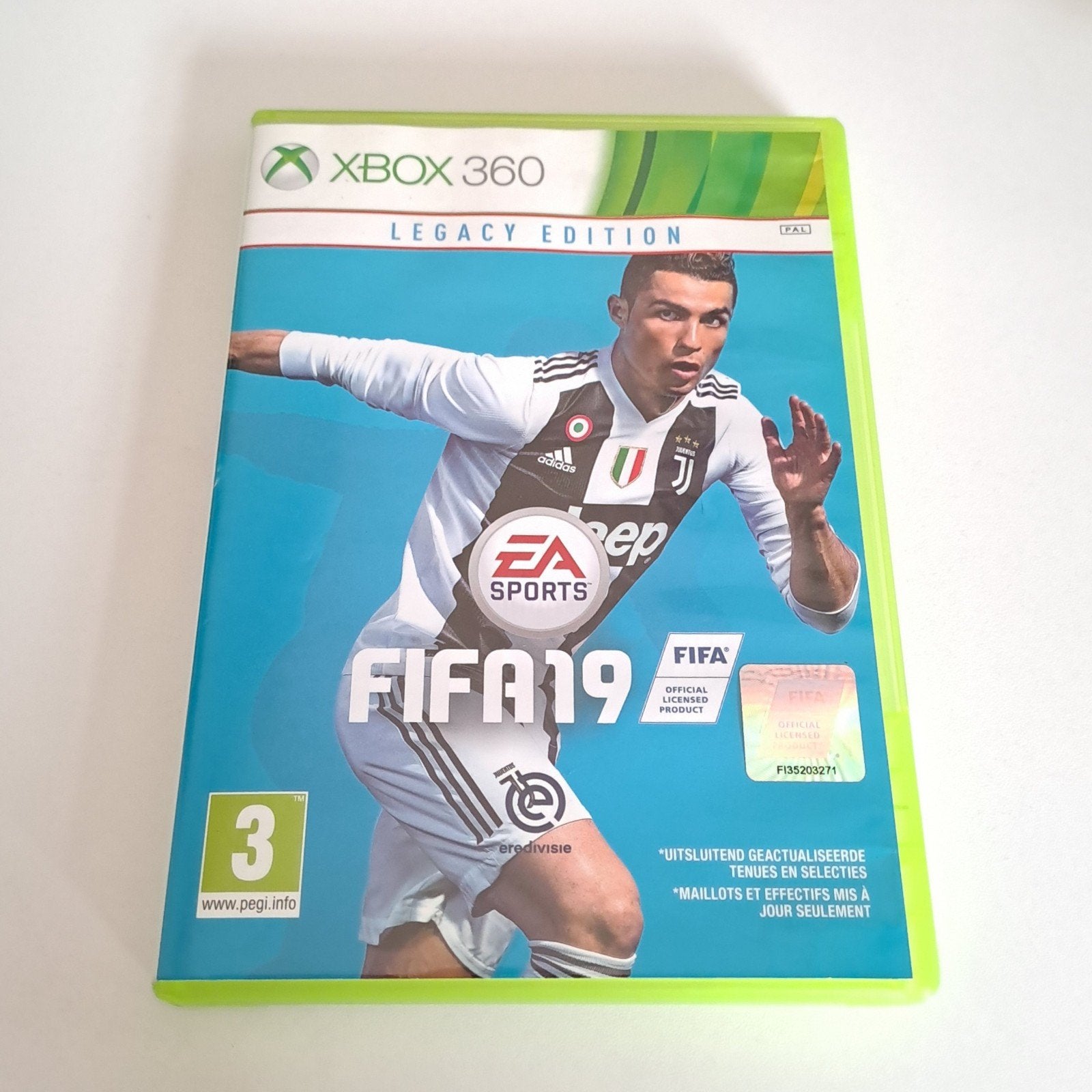 FIFA 19 Legacy Edition - Xbox 360, Ophalen of Verzenden, Zo goed als nieuw, Eén computer, Sport