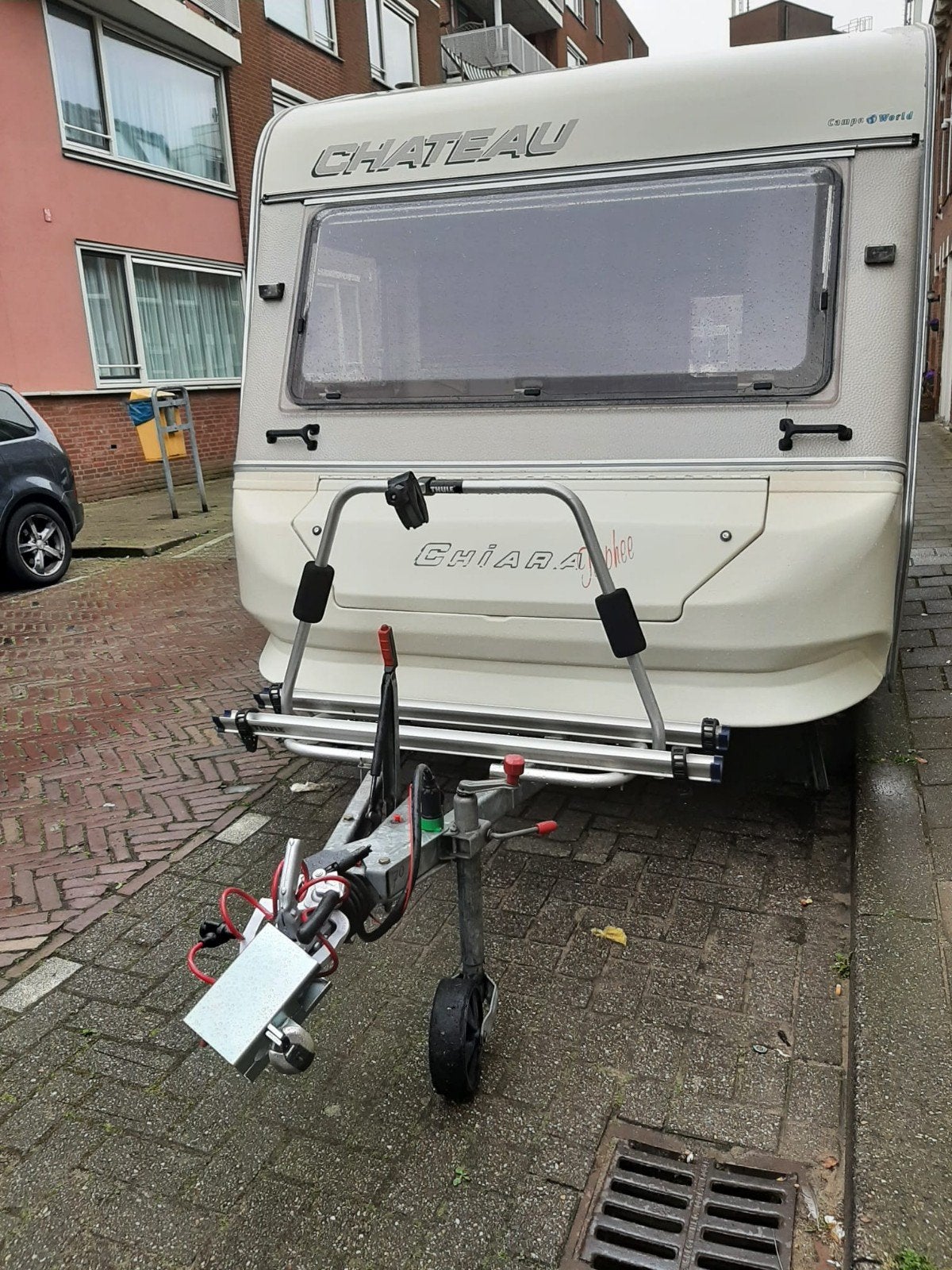 Chateau Chiara 400 Caravan met fietsenrek, voortent,luifel, Chateau, Fietsenrek, Treinzit, Particulier