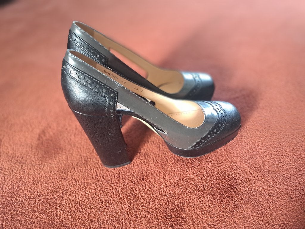 Bally pumps met hoge hakken - Zwart/Grijs, Zwart, Ophalen of Verzenden, Zo goed als nieuw, Schoenen met hoge hakken