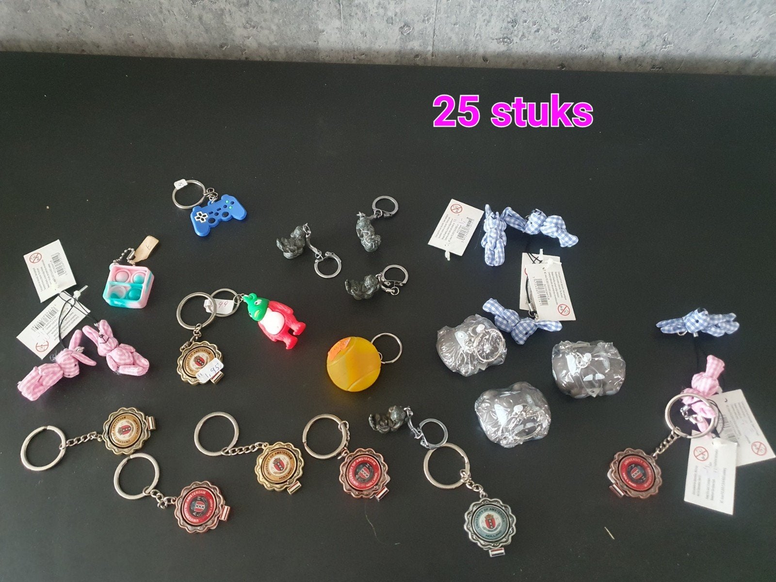 25 Nieuwe Sleutelhangers - Diverse Leuke Modellen, Verzamelen, Sleutelhangers, Ophalen of Verzenden, Nieuw