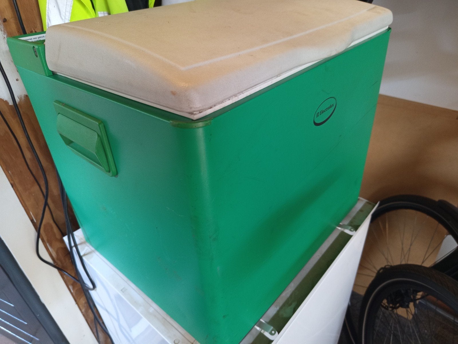 Electrolux Koelbox  230 12 Volt gas, Ophalen of Verzenden, Gebruikt, Koelbox, Elektrisch
