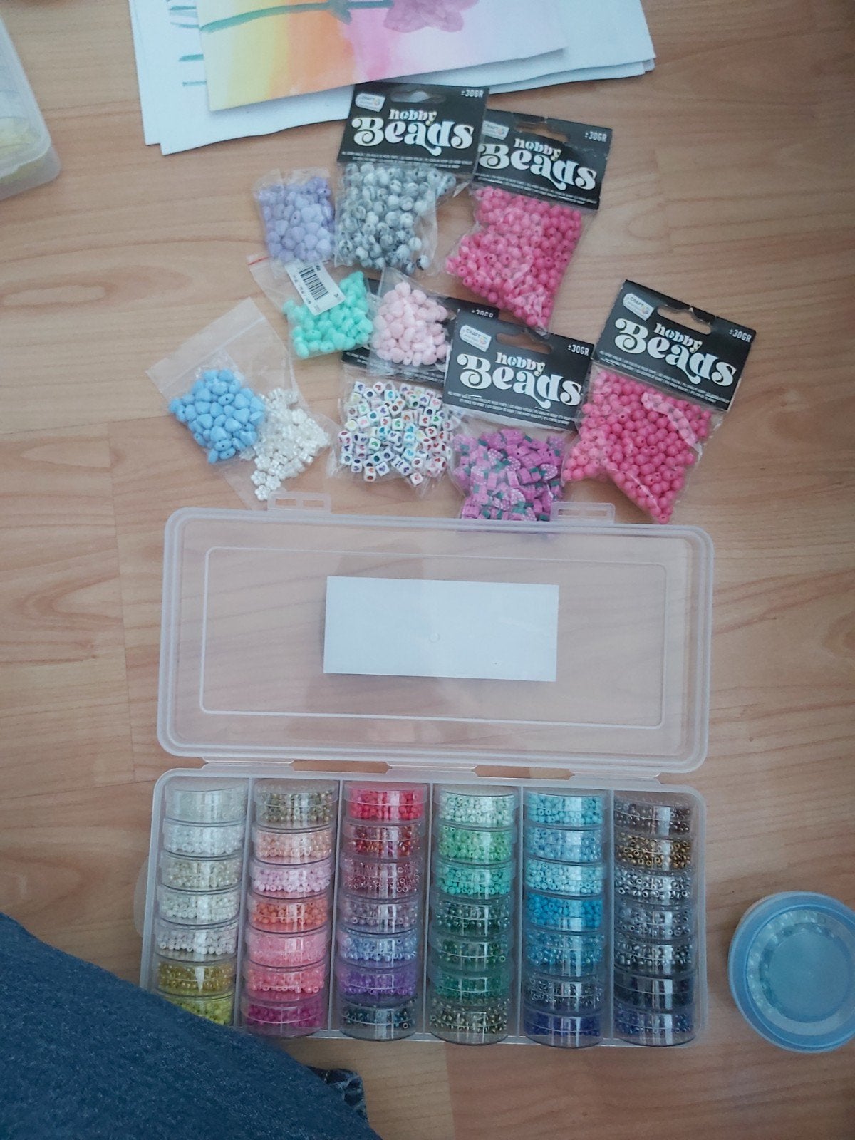 Grote kralenset met opbergdoos en extra kralen, Ophalen of Verzenden