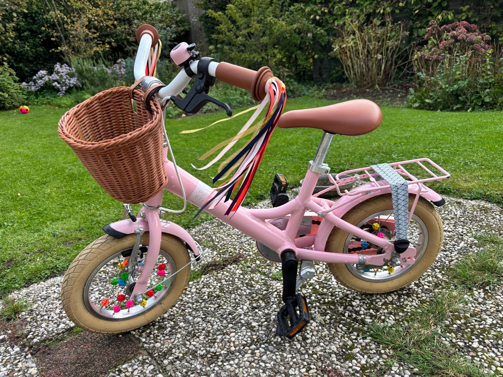 Roze kinderfiets Puky Puky met mandje en versieringen, Ophalen, Gebruikt, Velgrem, Minder dan 16 inch
