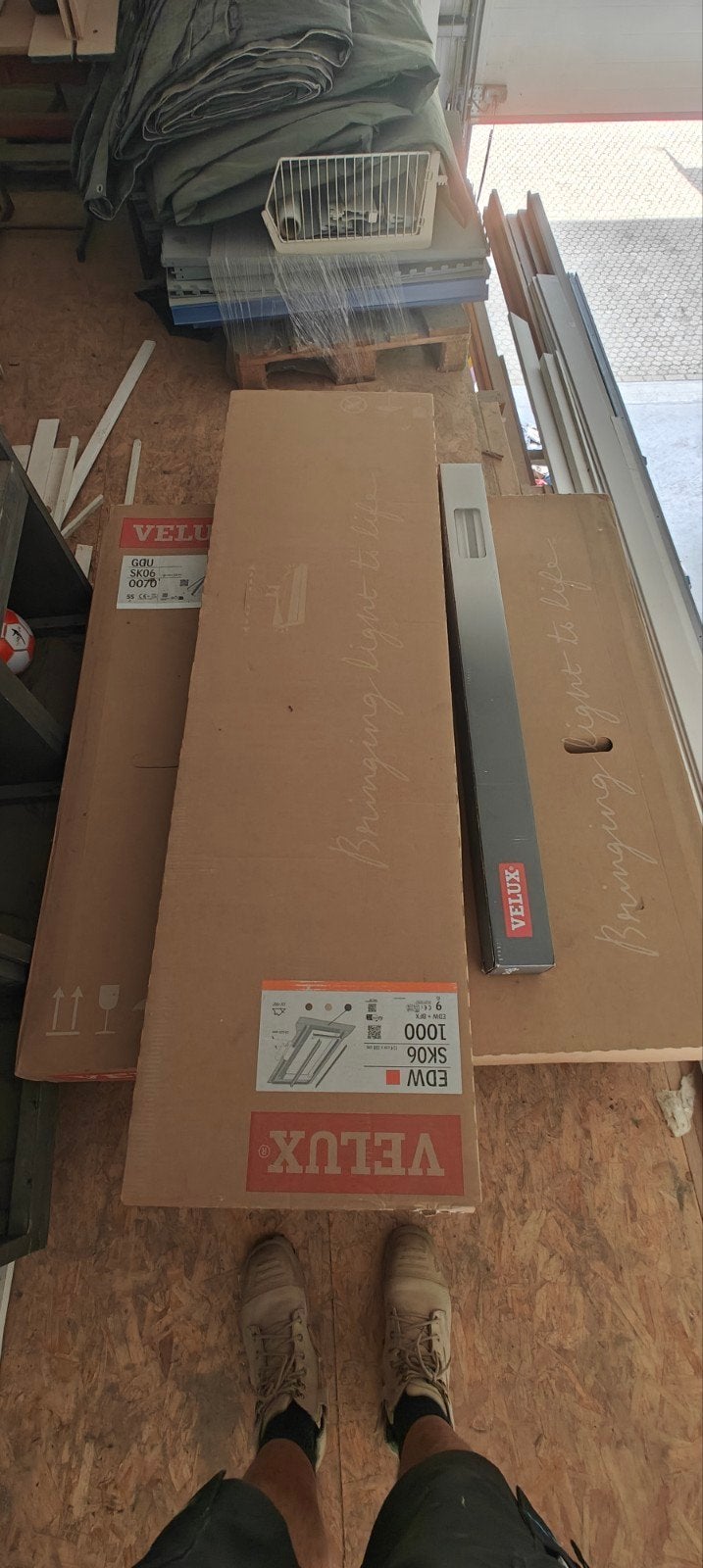Velux dakraam SK06 (114*118cm) met verduisterend gordijn, Ophalen, Nieuw, Minder dan 80 cm, Dakraam