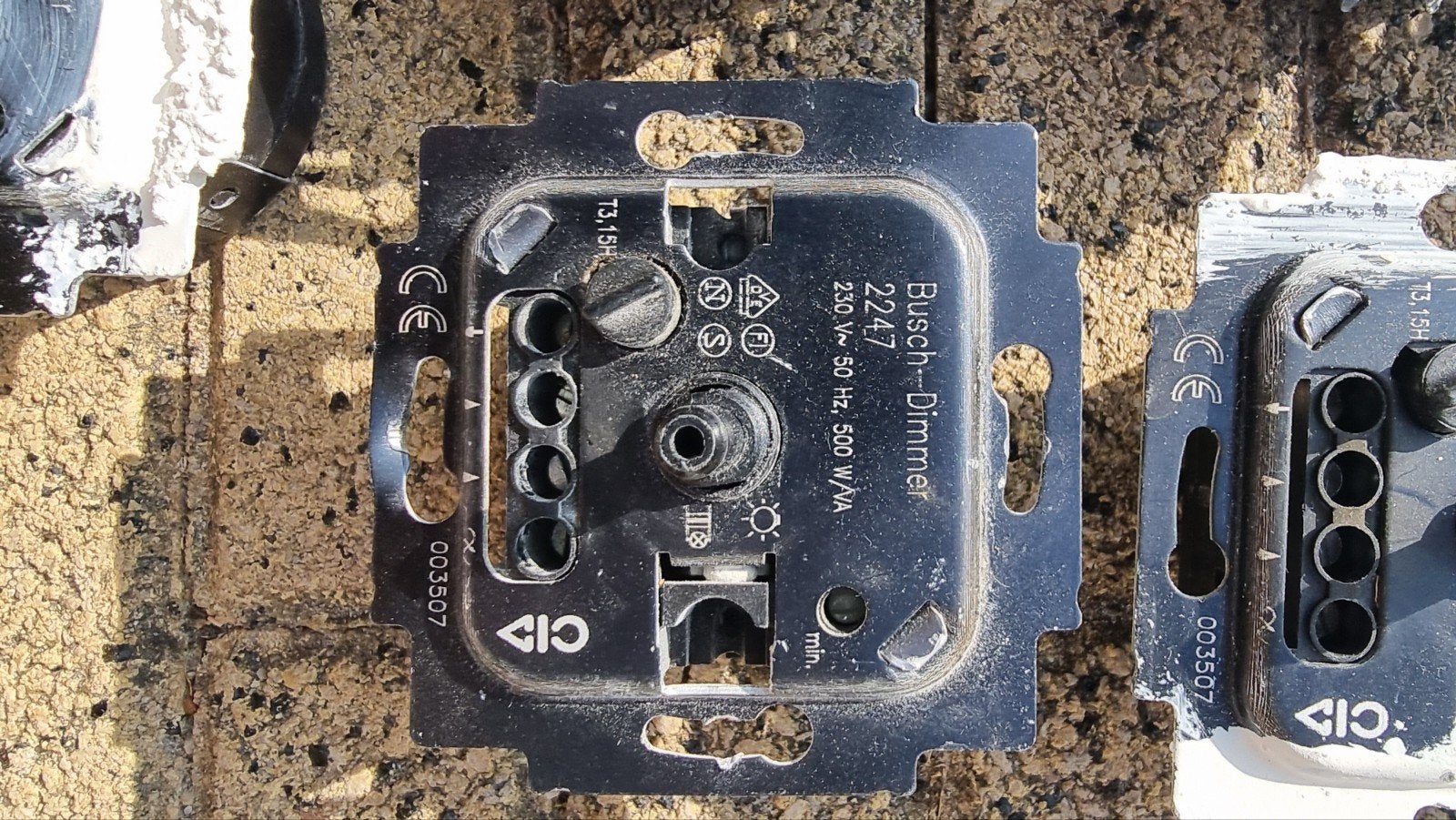 Busch-Jaeger Dimmers - 7  (2 gereserveerd)  stuks, gebruikt, Doe-het-zelf en Verbouw, Elektra en Kabels, Ophalen of Verzenden