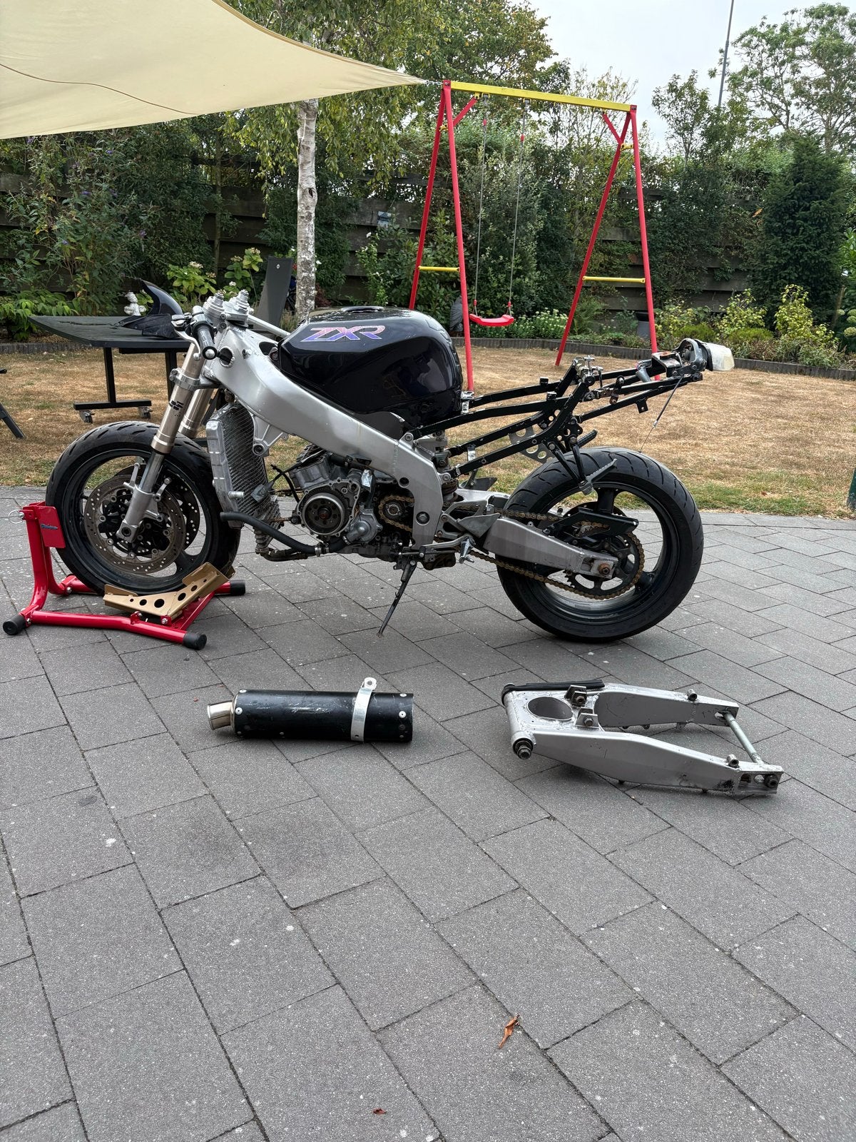 Kawasaki ZXR 400 project motorfiets, Ophalen, Gebruikt