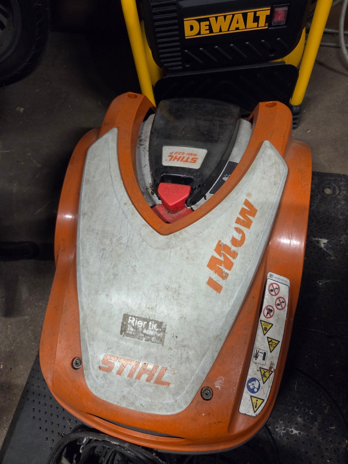 Stihl iMow RMI 422.0 P Robotmaaier, Tuin en Terras, Robotmaaiers, Met regensensor, Ophalen