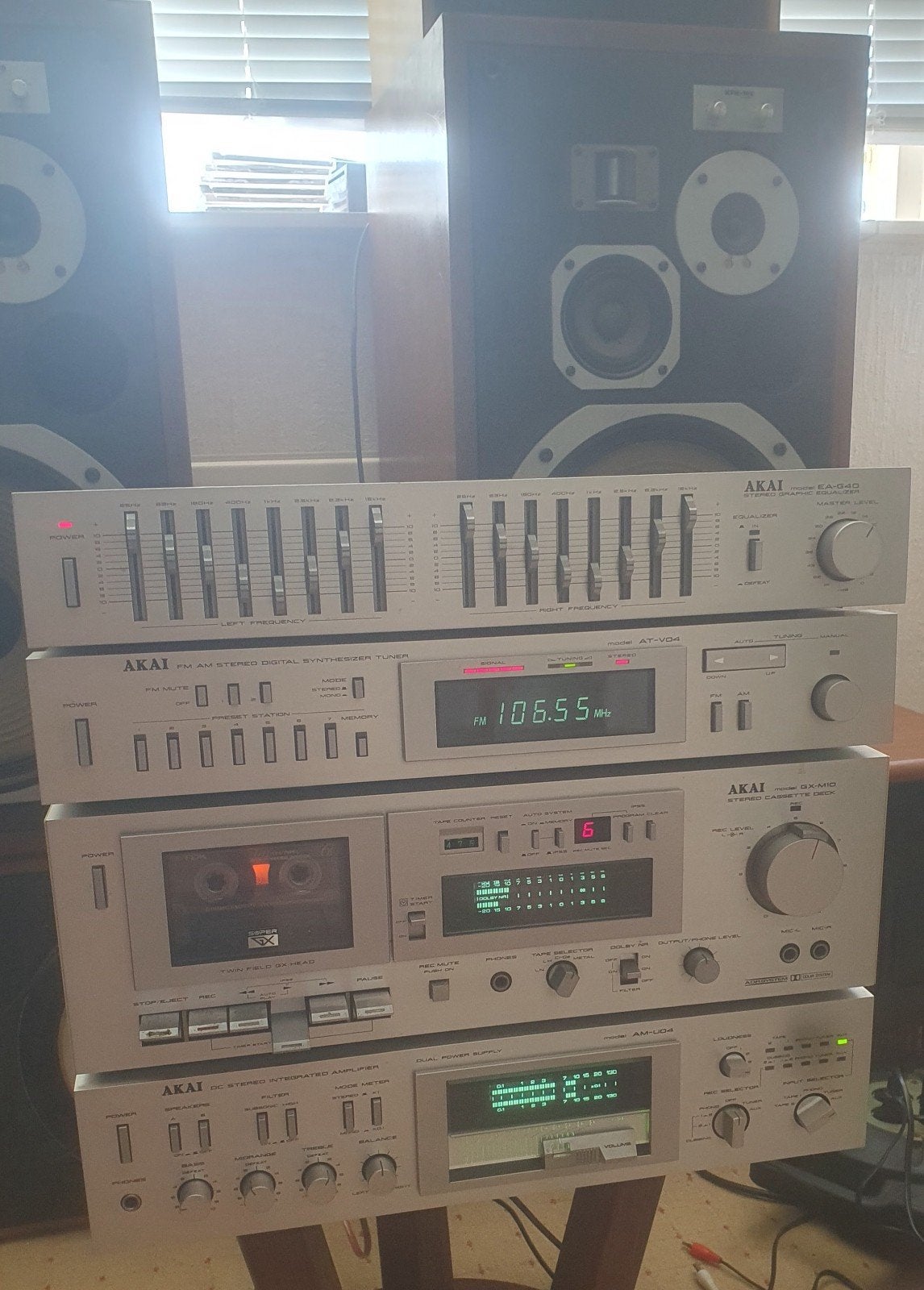 Akai Stereo Set: Versterker, Tuner, Cassettedeck, Equalizer, Ophalen