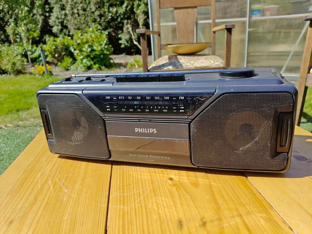 Vintage ! Draagbare radio / cassette speler., Ophalen