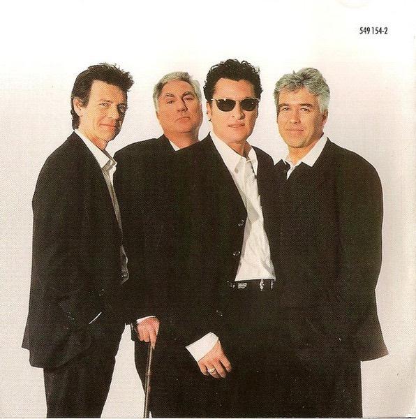 Golden Earring - The devil made us do it - 35 Years (2 CD), Verzenden, 2020 tot heden, Zo goed als nieuw