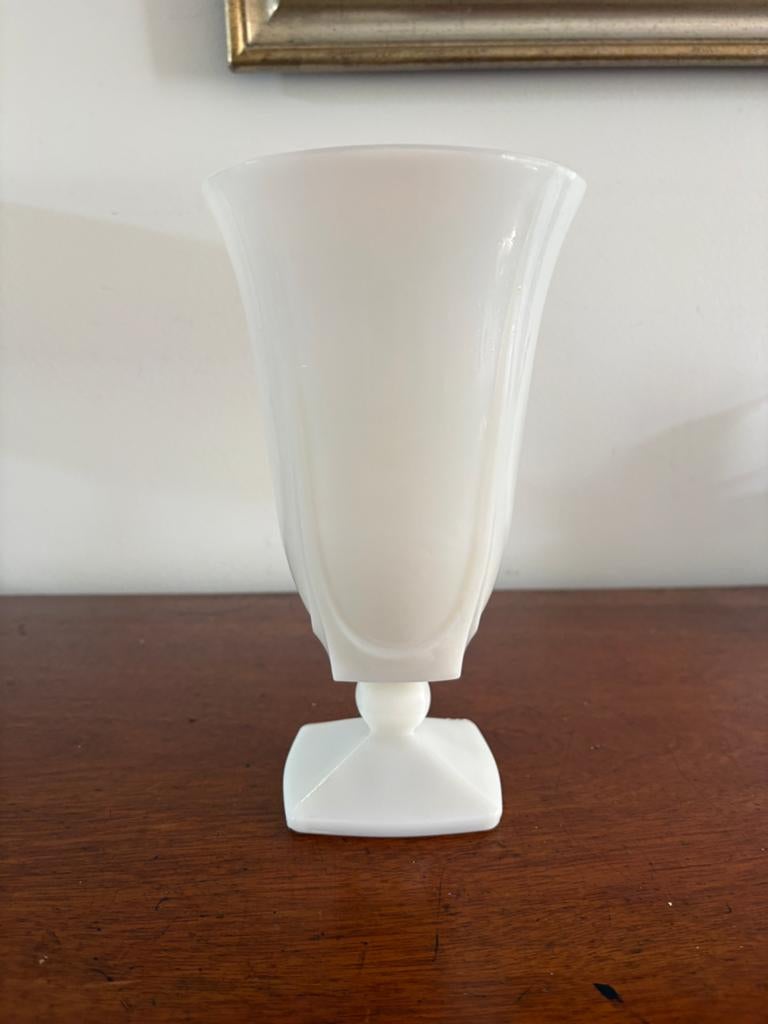 Melkglazen vaas melkglas Hazel Atlas onbeschadigd, Ophalen of Verzenden